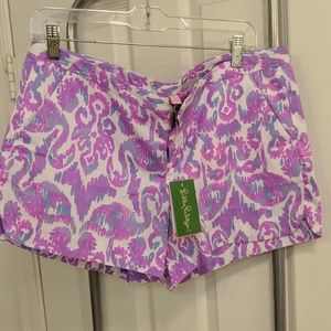 Lilly Pulitzer short